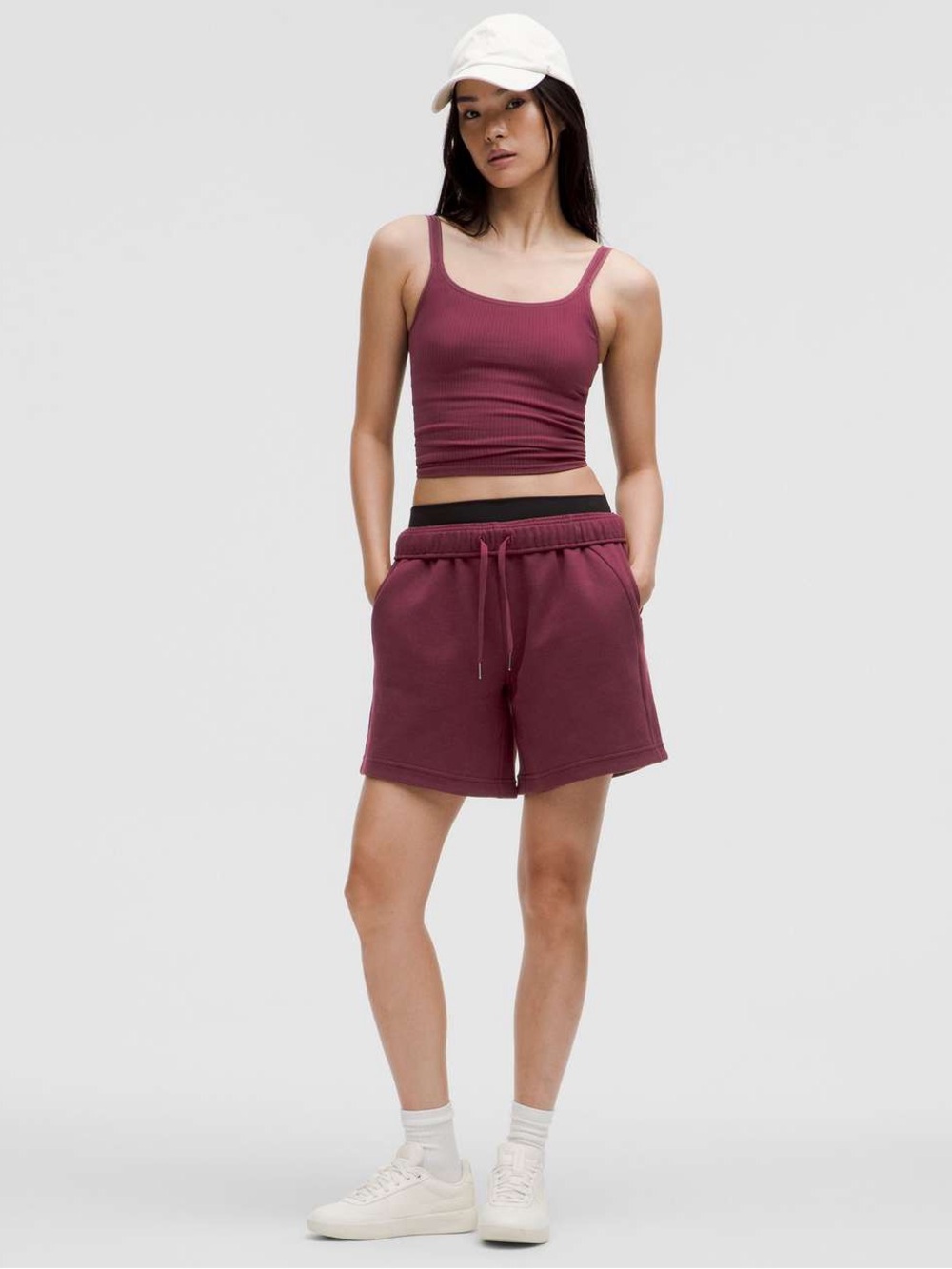 Lululemon Scuba Mid-Rise Oversized Short 7"